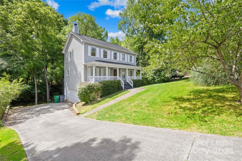 Property image 2 at 11114 Mallard Crossing Drive, Charlotte, NC 28262