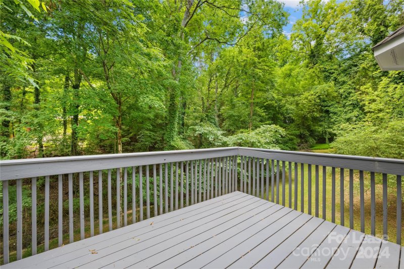 Property image 4 at 11114 Mallard Crossing Drive, Charlotte, NC 28262