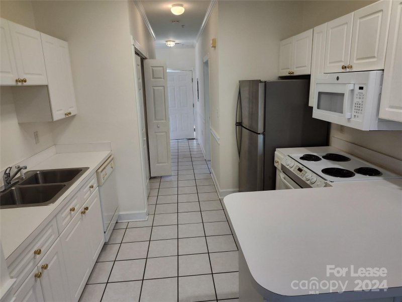 Property image 3 at 8654 Coralbell Lane, Charlotte, NC 28213