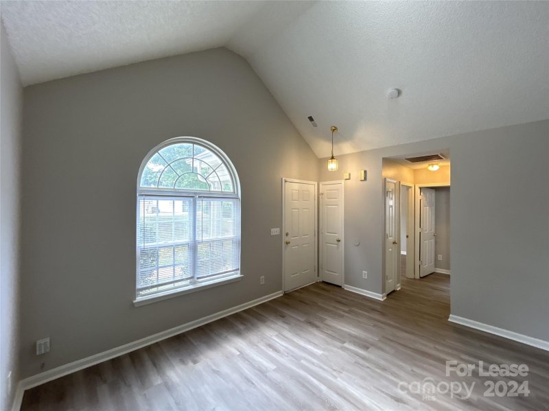 Property image 3 at 1839 Olsen Lane, Charlotte, NC 28213