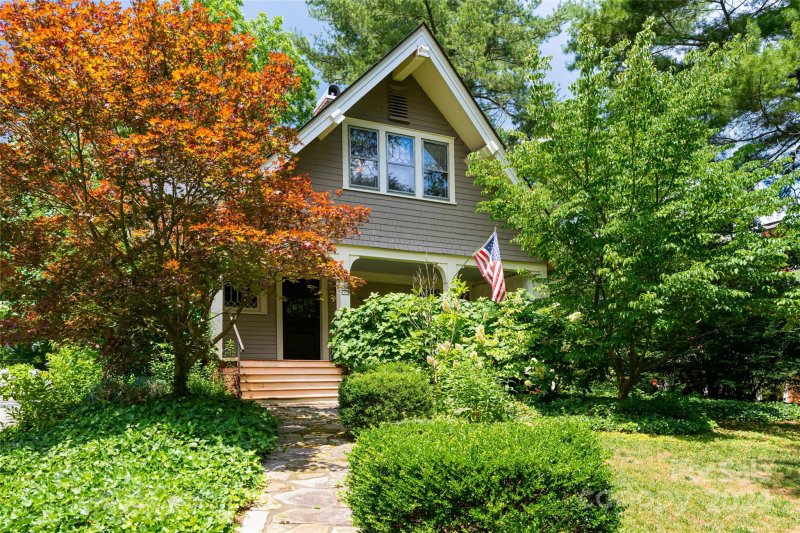 52 Cumberland Circle