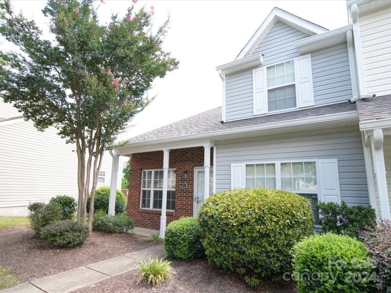 Property image 2 at 681 Rock Lake Glen, Fort Mill, SC 29715