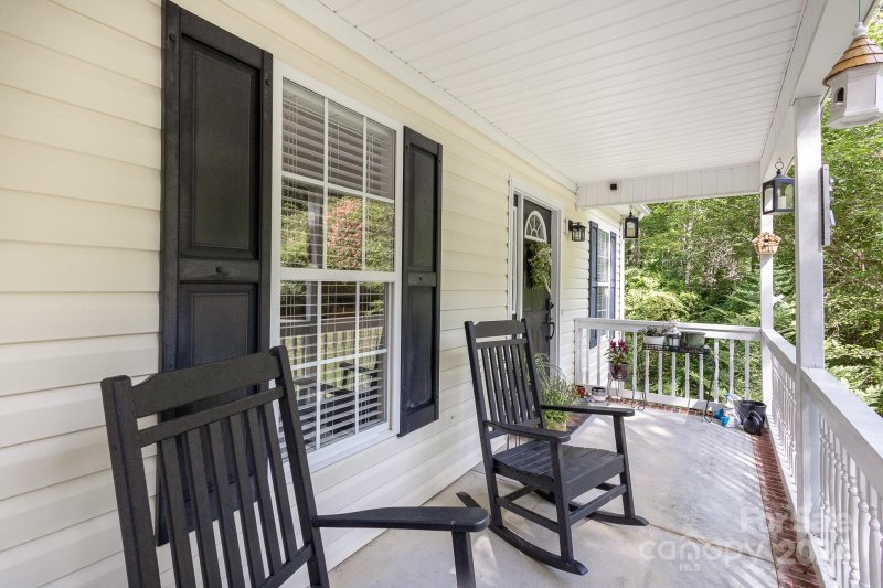 Property image 2 at 34 Southbrook Drive, York, SC 29745