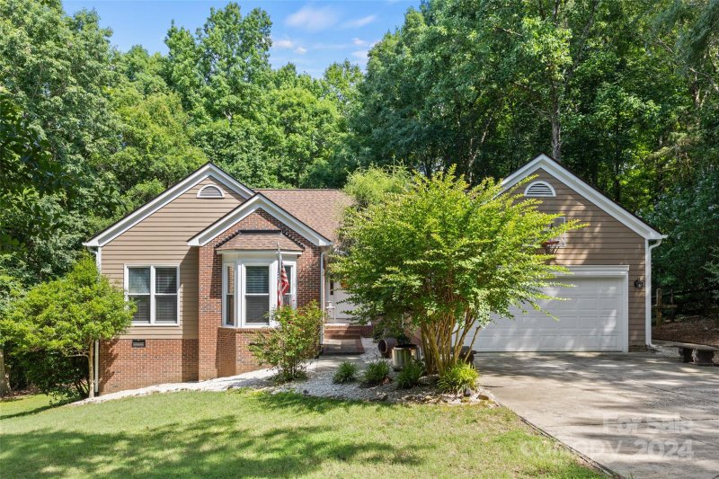 Property image 3 at 9426 Man O War Road, Indian Land, SC 29707