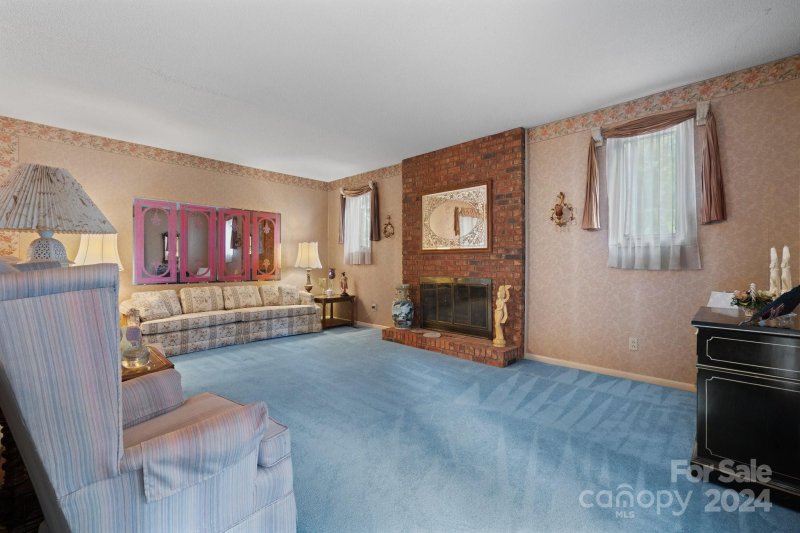 Property image 5 at 1178 18th Avenue, Hickory, NC 28601