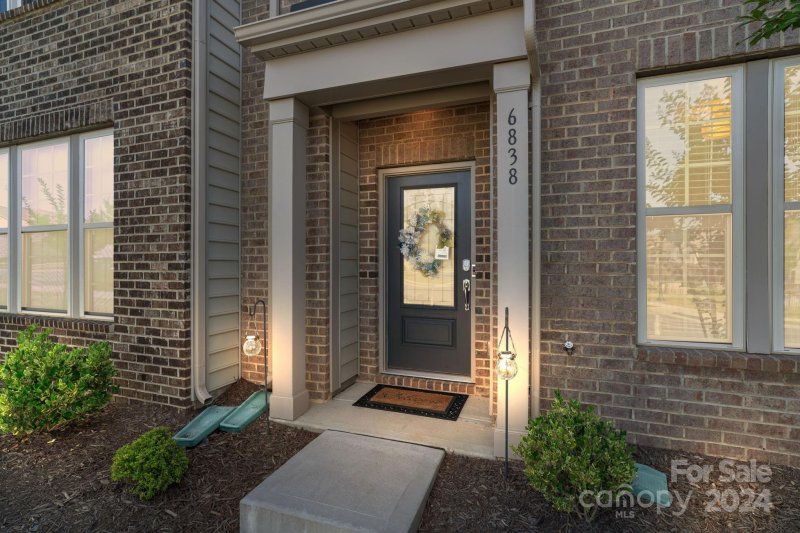 Property image 5 at 6838 Piper Thorn Way, Fort Mill, SC 29707