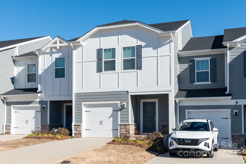 Property image 2 of 3820 Shider Lane in Georgetown Crossing, Kannapolis, NC 28081