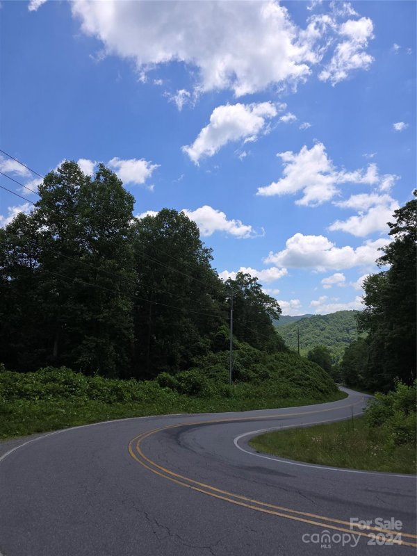 Property image 5 at 910 Morgan Hill Road, Black Mountain, NC 28711