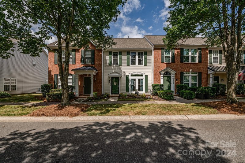 19045 Coachmans Trace