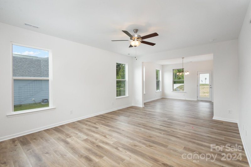 Property image 5 at 104 Baucom Street, Charlotte, NC 28216