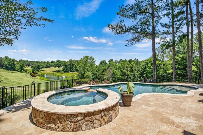 Property image 2 at 7255 Woodside Court, Denver, NC 28037