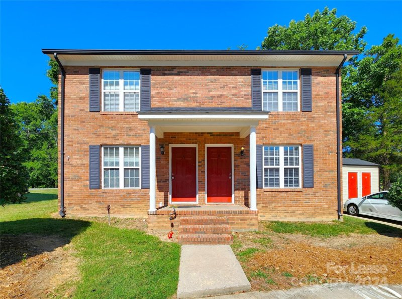 Property image 2 at 270 South Circle Drive, Concord, NC 28027