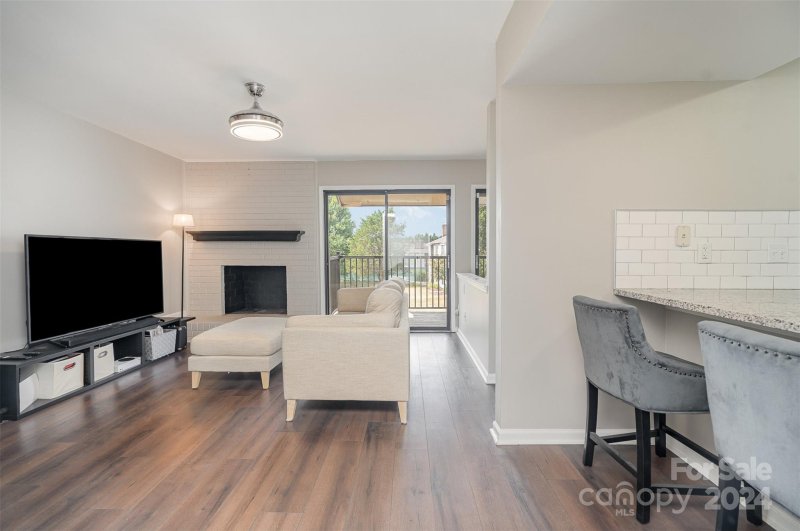 Property image 3 at 11010 Cedar View Road, Charlotte, NC 28226