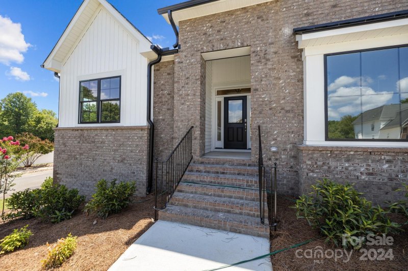Property image 3 at 1686 Wakefield Way, Rock Hill, SC 29730