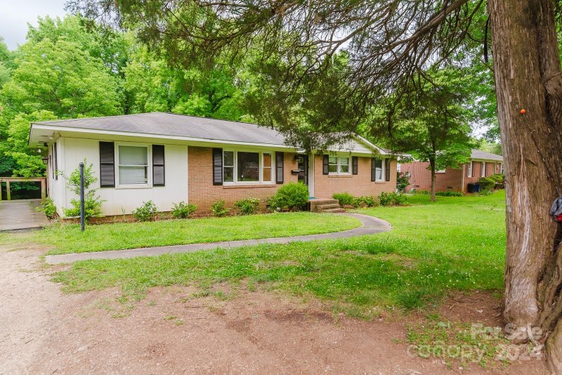 Property image 2 at 4061 Allwood Drive, Charlotte, NC 28217
