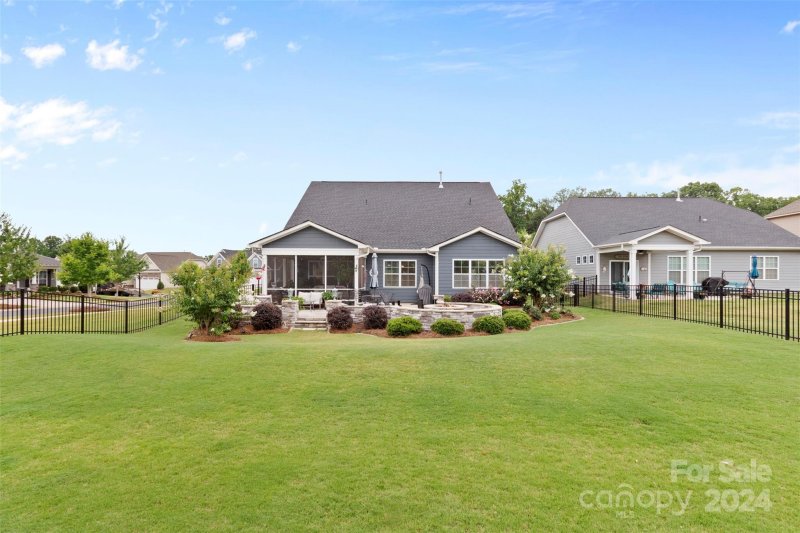 Property image 5 at 1100 Mayapple Way, Belmont, NC 28012