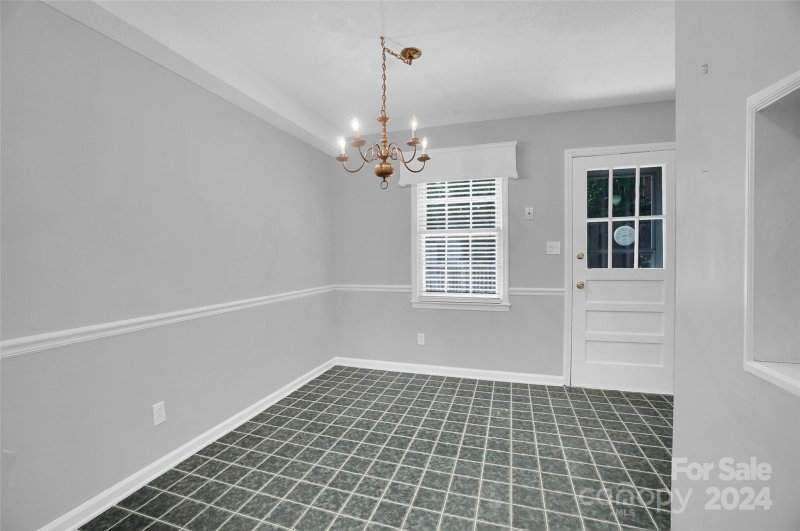 Property image 5 at 911 Nottingham Drive, Gastonia, NC 28054