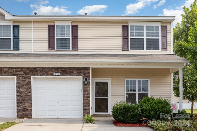 Property image 3 at 615 Old Mill Road, Clover, SC 29710