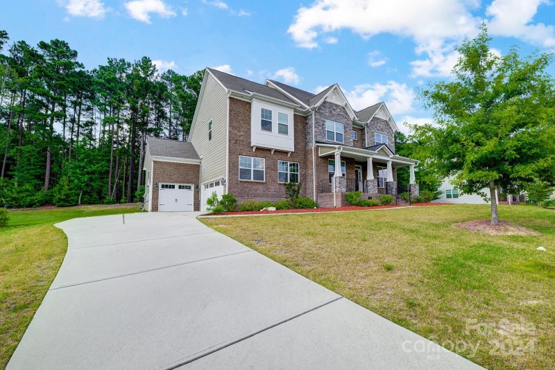 Property image 2 at 14027 Derby Farm Lane, Charlotte, NC 28278