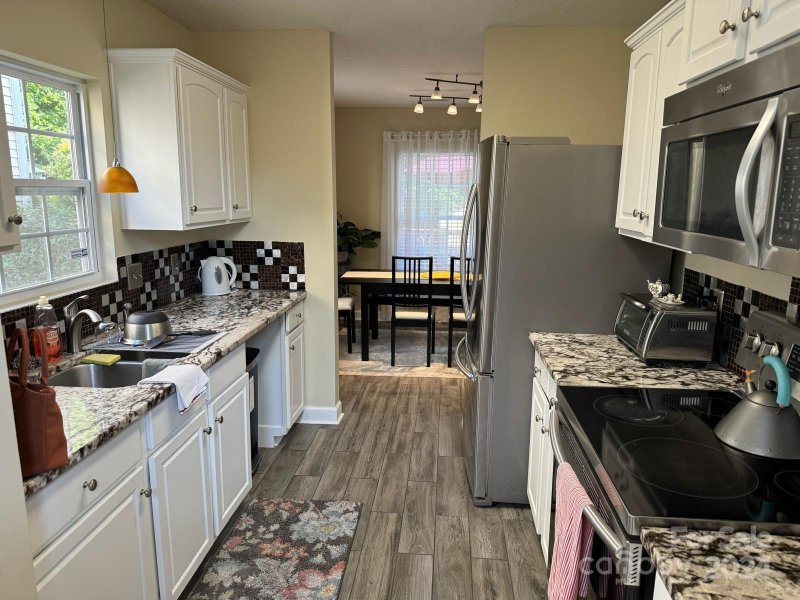 Property image 5 at 1321 Allegiance Drive, Charlotte, NC 28217