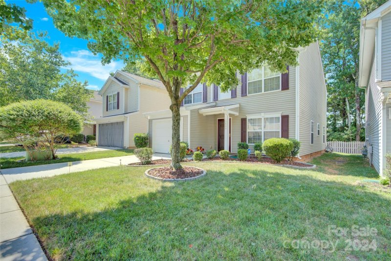 Property image 2 at 2644 Cochrane Drive, Charlotte, NC 28269