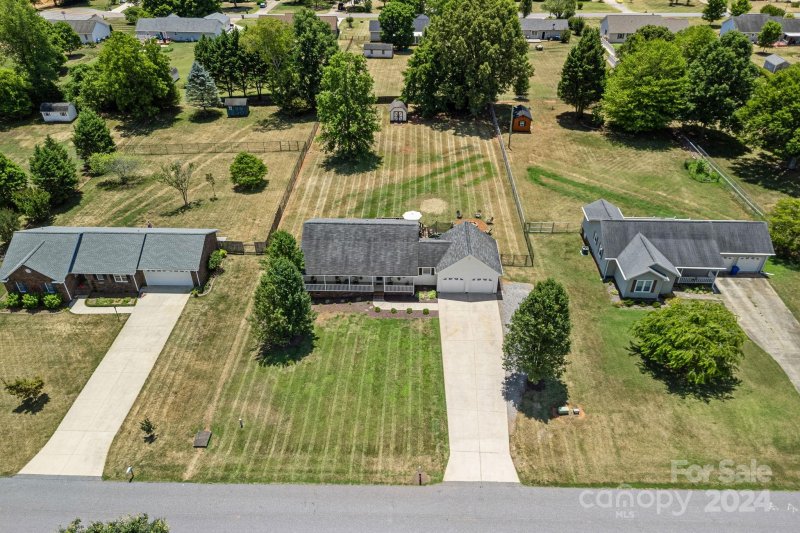 Property image 4 at 195 Antler Drive, Statesville, NC 28625