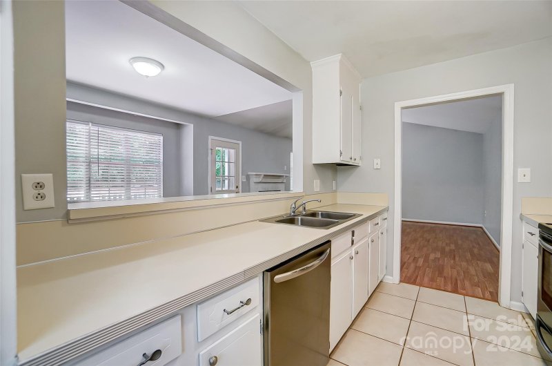 Property image 5 at 13702 Dealtry Lane, Pineville, NC 28134