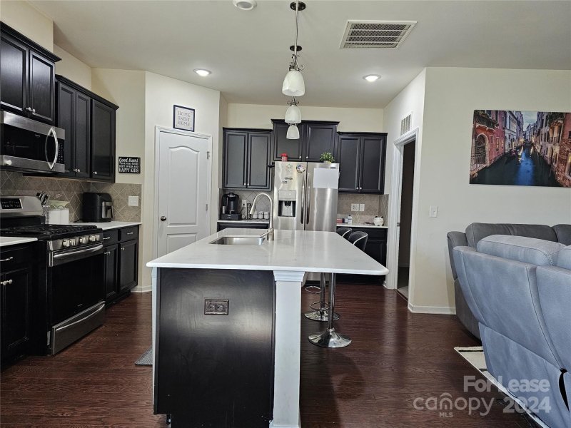 Property image 2 at 138 Sequoia Street, Mooresville, NC 28117