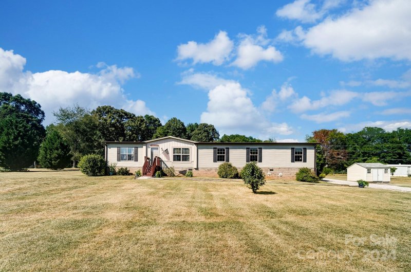 864 Shannon Meadows Road