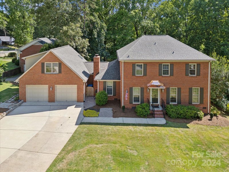 Property image 2 at 419 Neill Ridge Road, Matthews, NC 28105