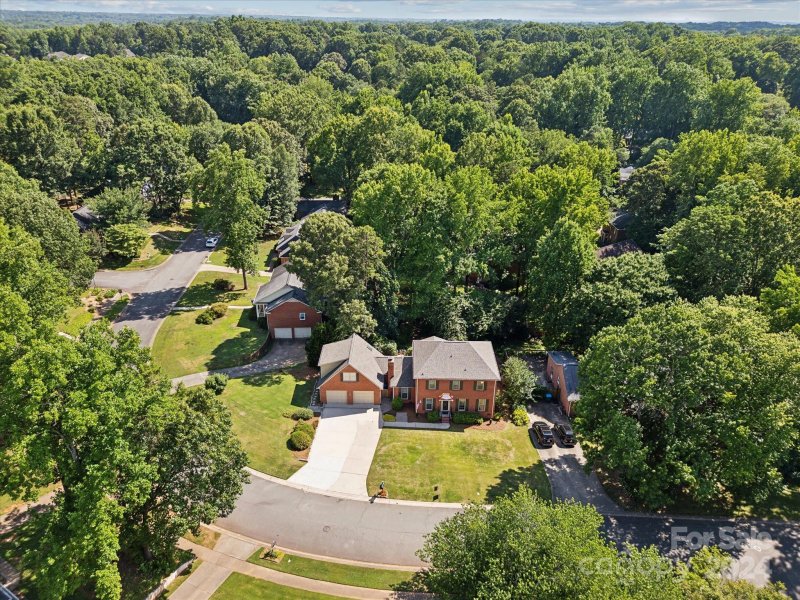 Property image 4 at 419 Neill Ridge Road, Matthews, NC 28105