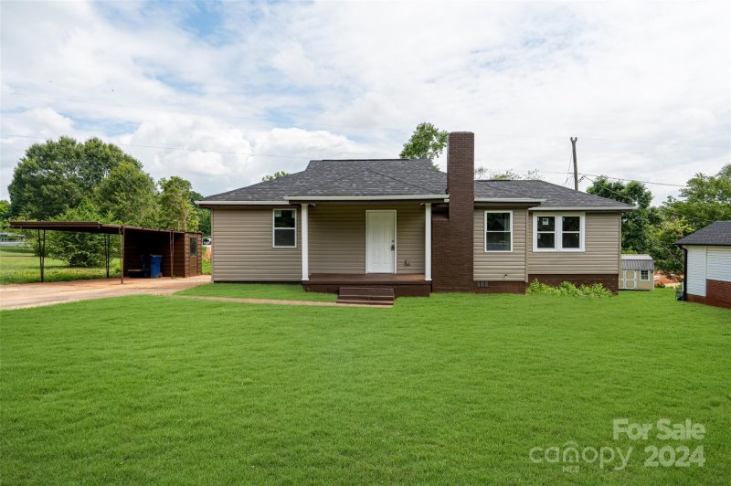 Property image 4 at 100 Church Street, High Shoals, NC 28092