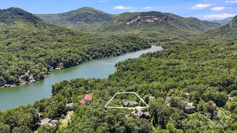 Property image 3 at 202 Deer Trail, Lake Lure, NC 28746