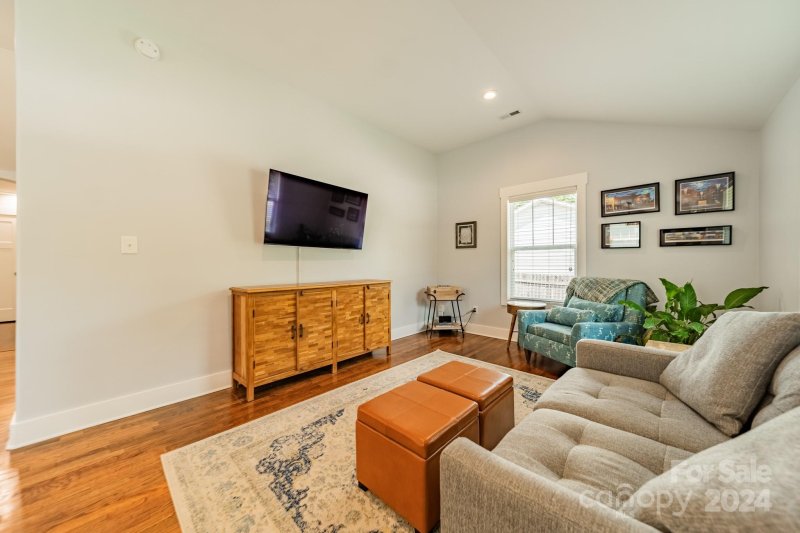 Property image 4 at 1815 Anderson Street, Charlotte, NC 28205