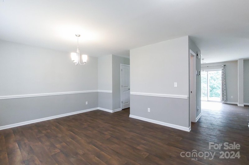 Property image 3 at 1525 Lilly Spring Place, Dallas, NC 28034