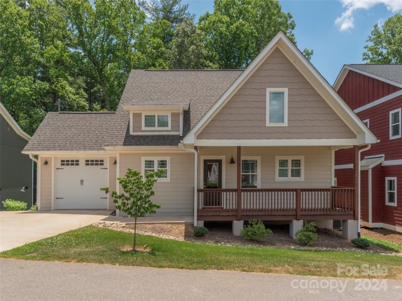 Property image 2 at 55 Greenwood Fields Drive, Asheville, NC 28804