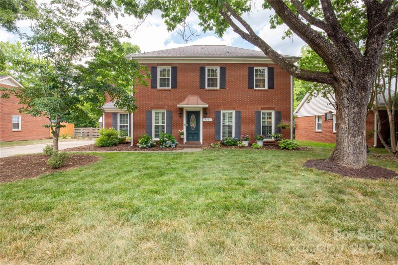 9721 Ridgemore Drive