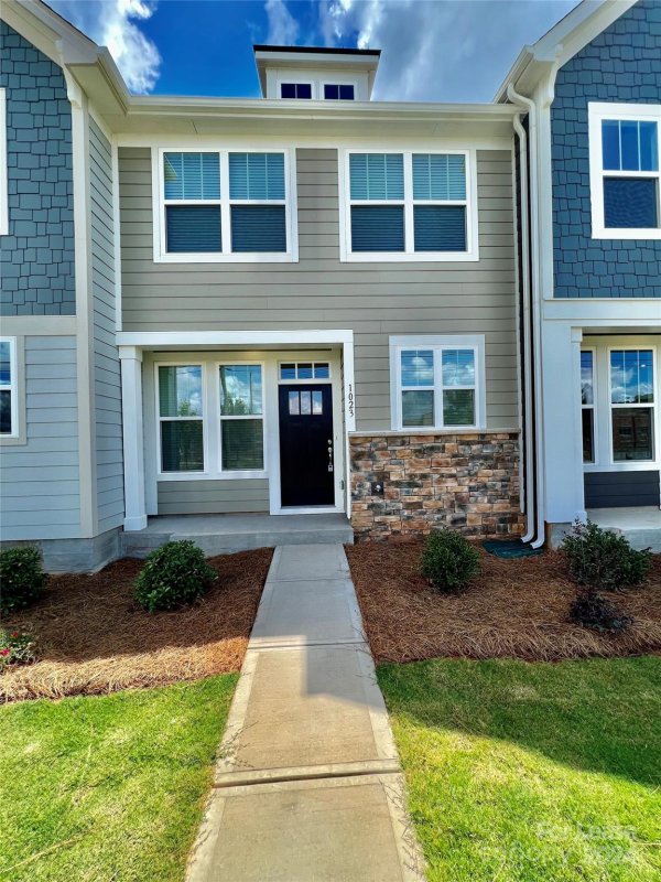 Property image 2 at 1023 South Point Road, Belmont, NC 28012