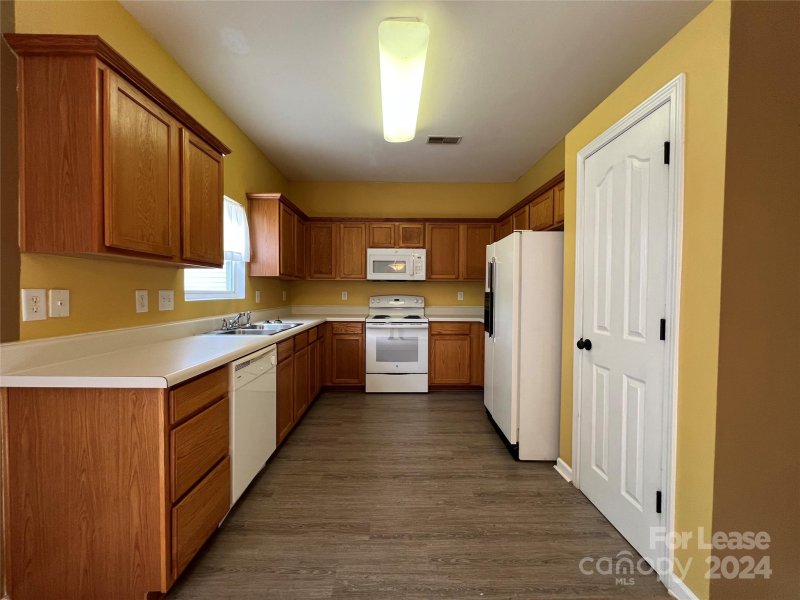 Property image 4 at 3833 Catawba Creek Drive, Gastonia, NC 28056