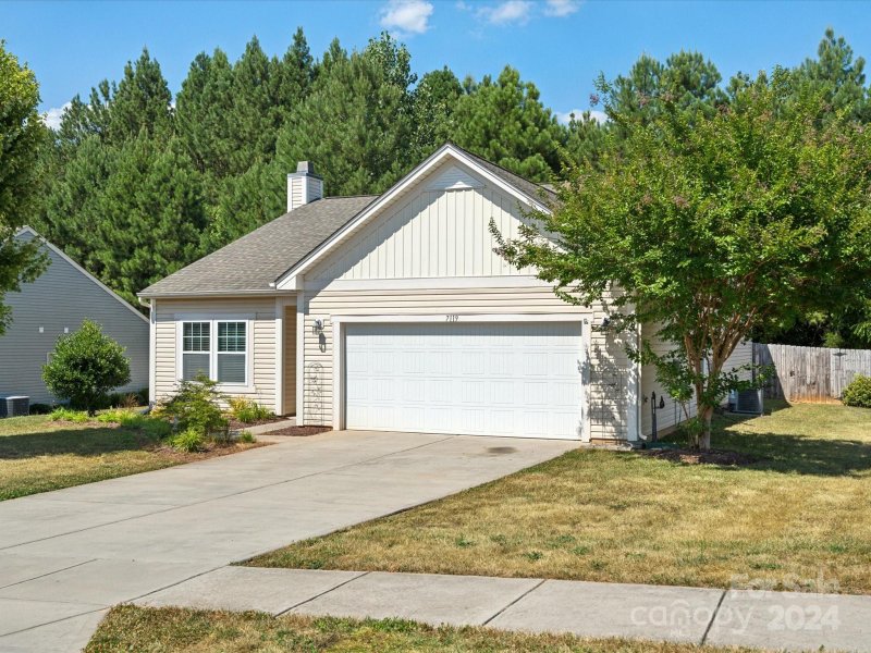 Property image 3 at 7119 Sonja Drive, Clover, SC 29710