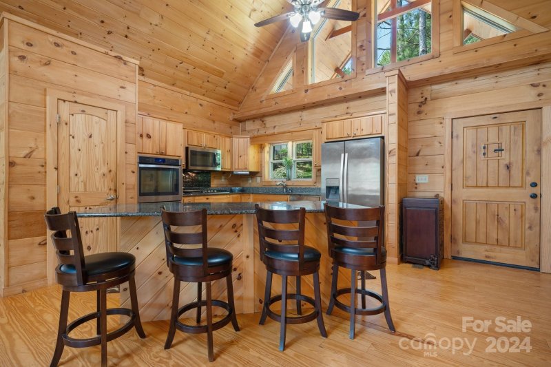 Property image 4 at 1040 Paso Fino Lane, Connelly Springs, NC 28612