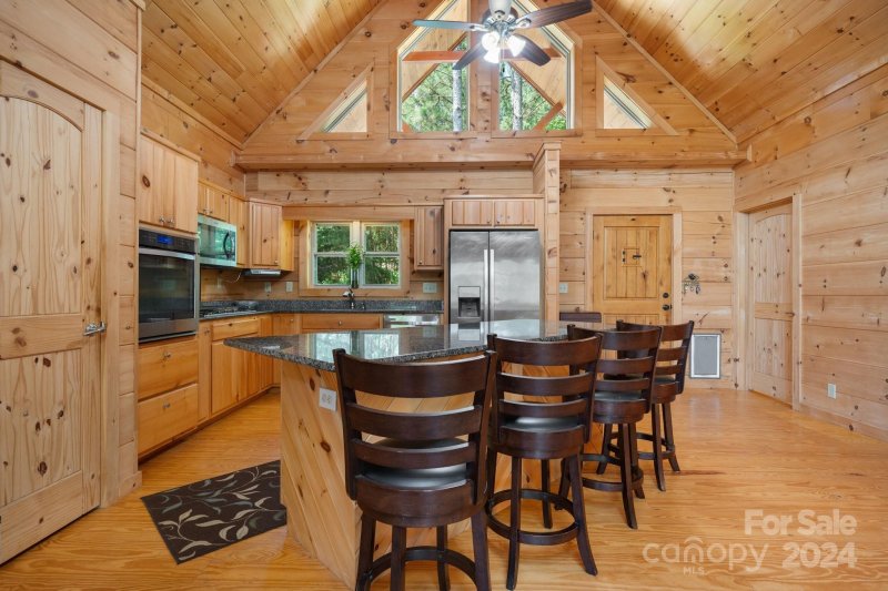 Property image 5 at 1040 Paso Fino Lane, Connelly Springs, NC 28612