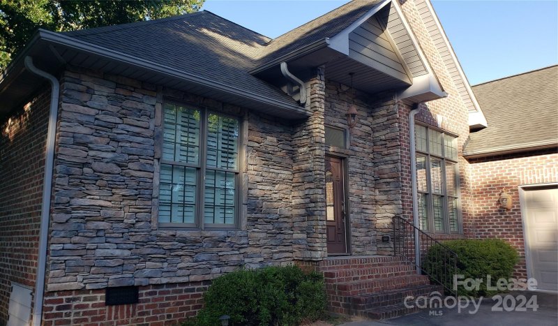 Property image 2 at 117 Lakeshore Drive, Kings Mountain, NC 28086