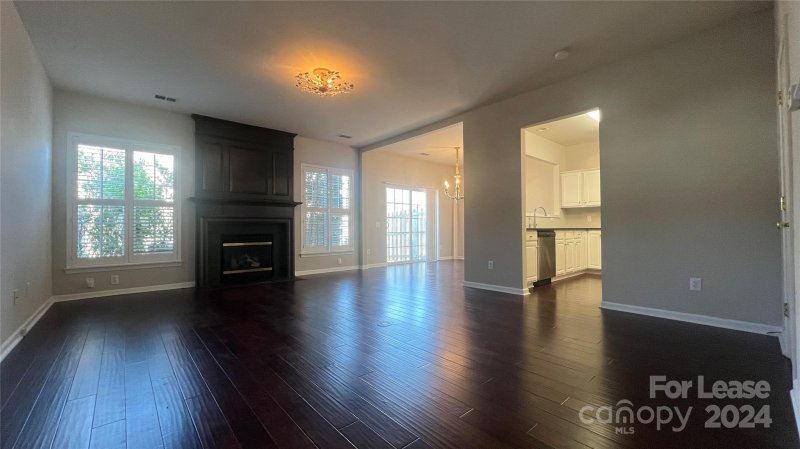 Property image 3 at 10232 Garmoyle Street, Charlotte, NC 28277