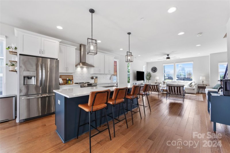 Property image 3 at 2024 Bryant Park Drive, Charlotte, NC 28208