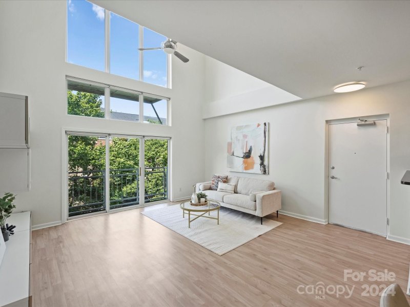 Property image 5 at 643 Raphael Place, Charlotte, NC 28205