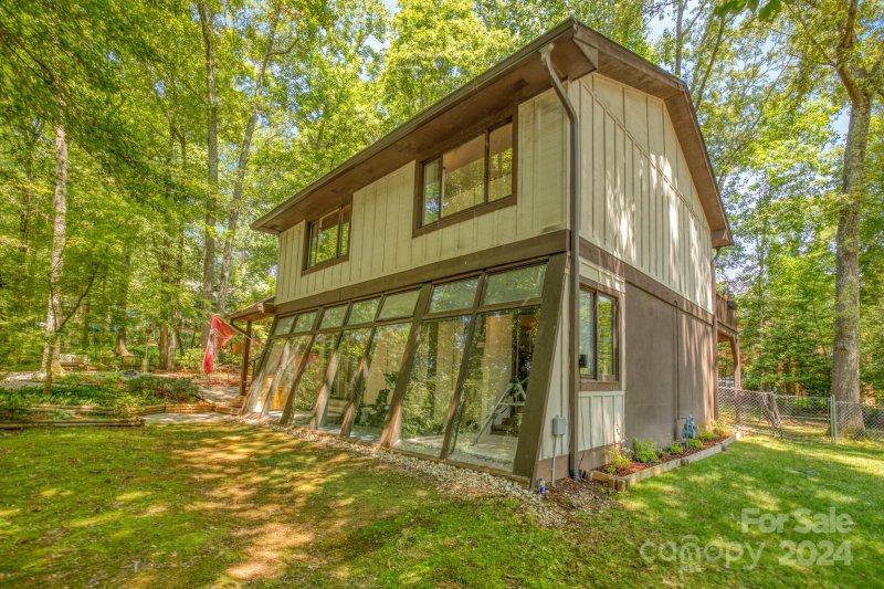 Property image 4 at 32 Wildwood Circle, Fletcher, NC 28732