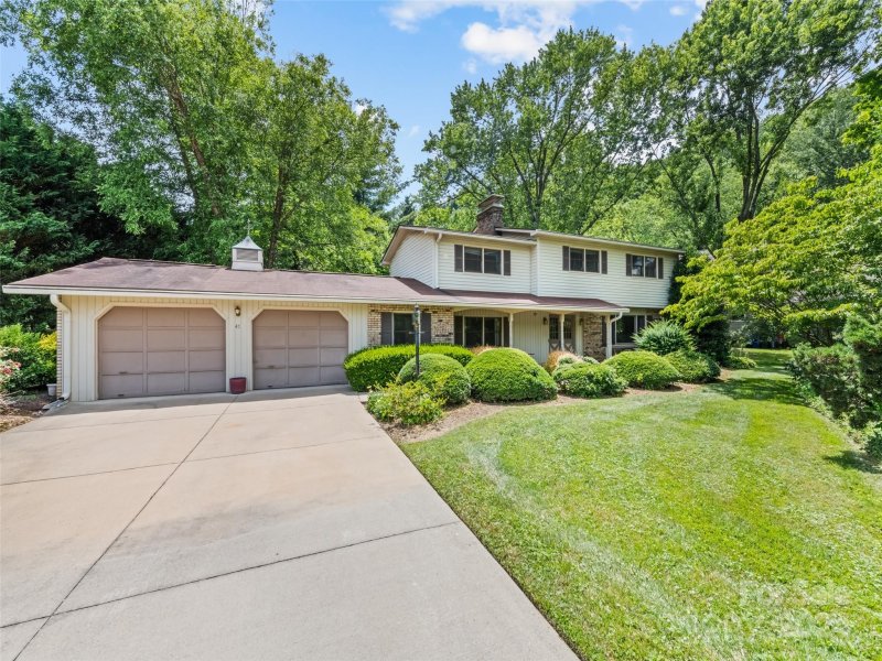 Property image 2 at 47 Meadowood Lane, Waynesville, NC 28786