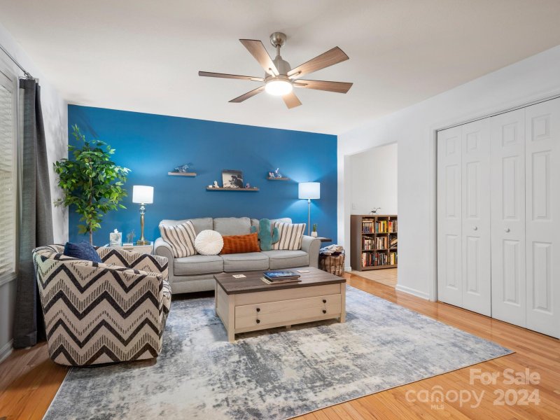 Property image 4 at 6 Pepperbrush Trail, Arden, NC 28704