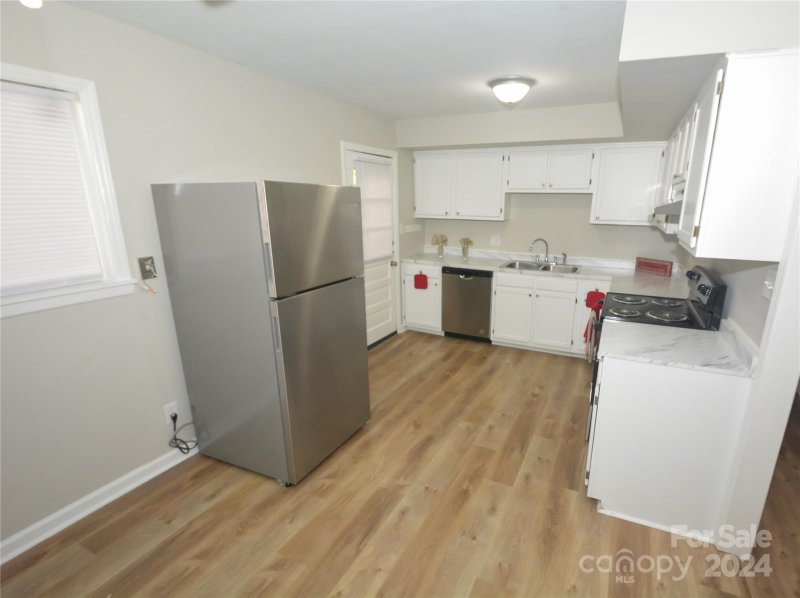 Property image 5 at 9001 Feldbank Drive, Charlotte, NC 28216